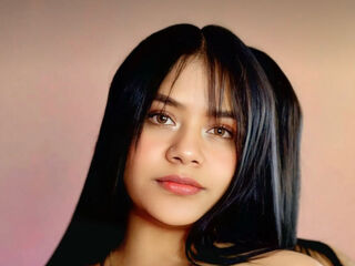 girl fingering shaved pussy SolRusso