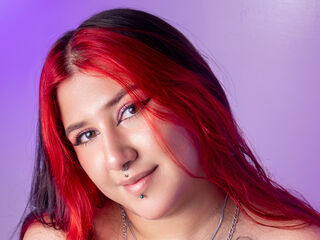 topless cam girl SusiWild