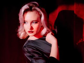 masturbating TawnaHnot