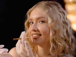 adultcam photo TessaSterling