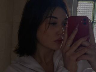 naked camgirl masturbating TheresaWard