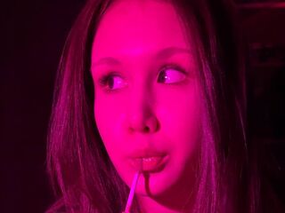cam whore livesex WilletteLabrie