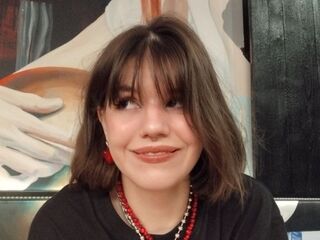 camgirl video chat room WonderAlice